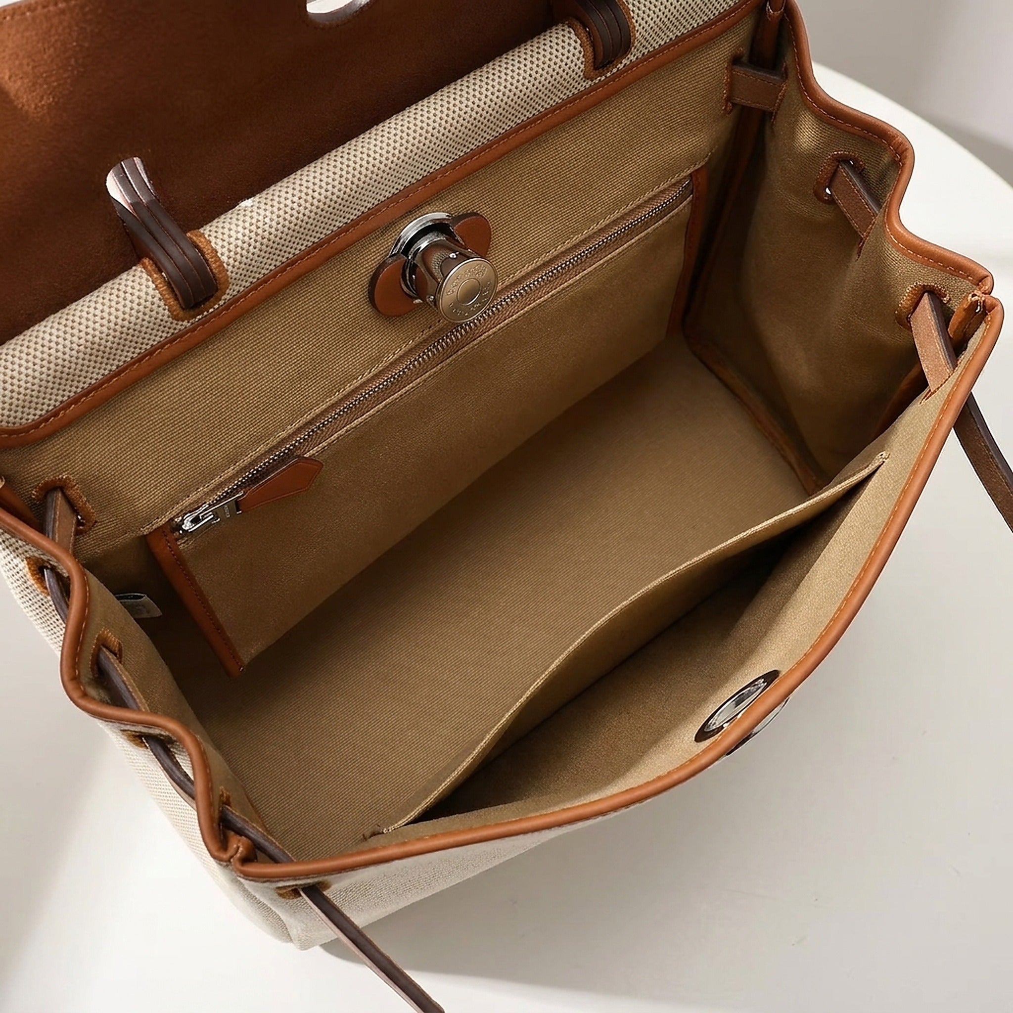 SORAVEA Elin Crossbody