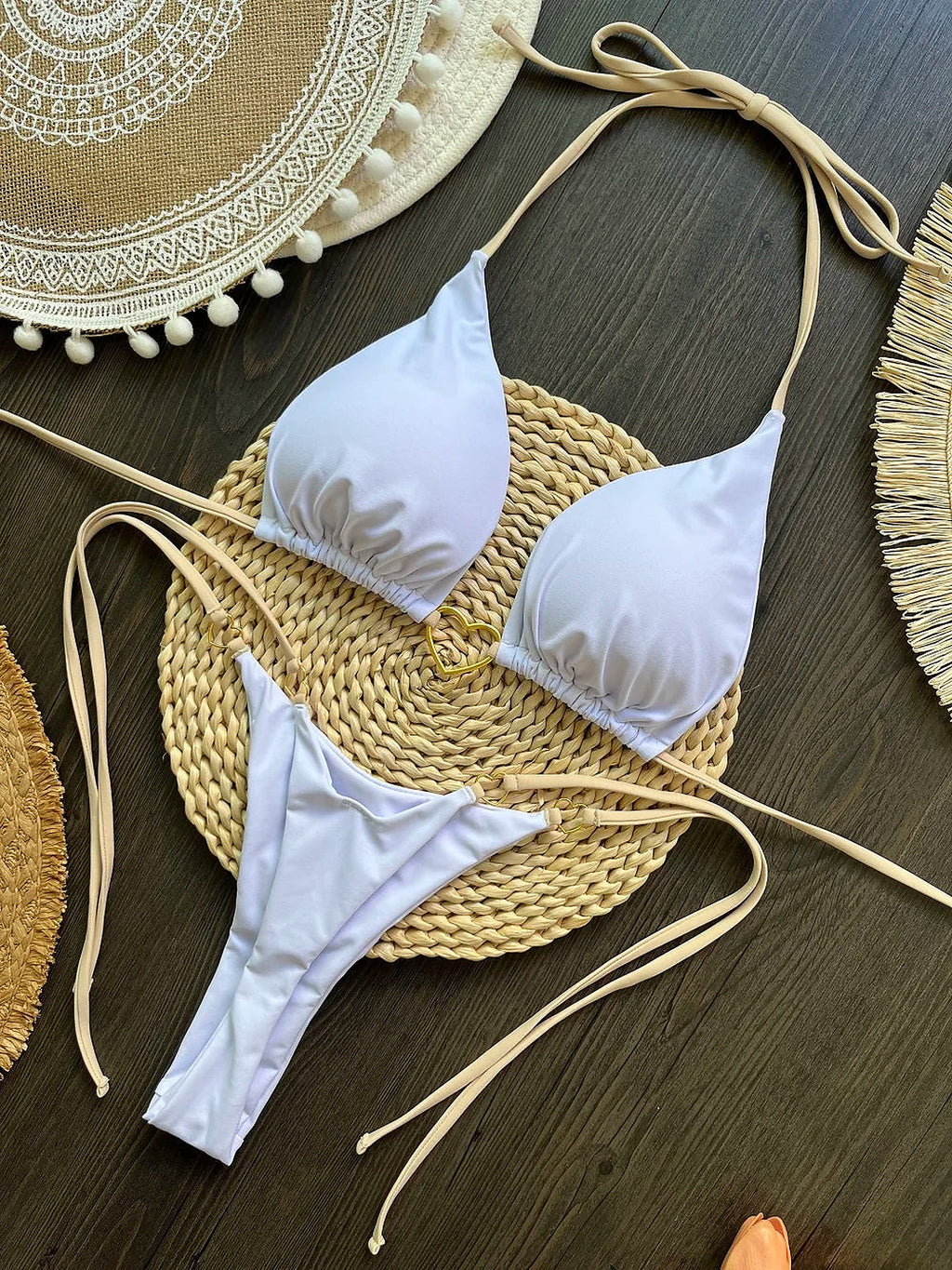 SORAVEA Riviera Heart vit bikini med kontrastband i nude